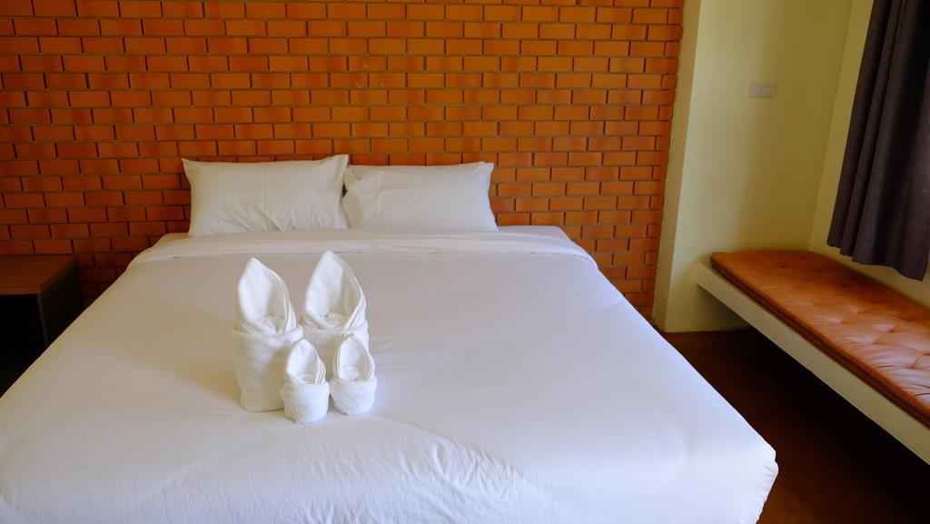 Wangpla Villa Resort Nakhon Sawan Rom bilde