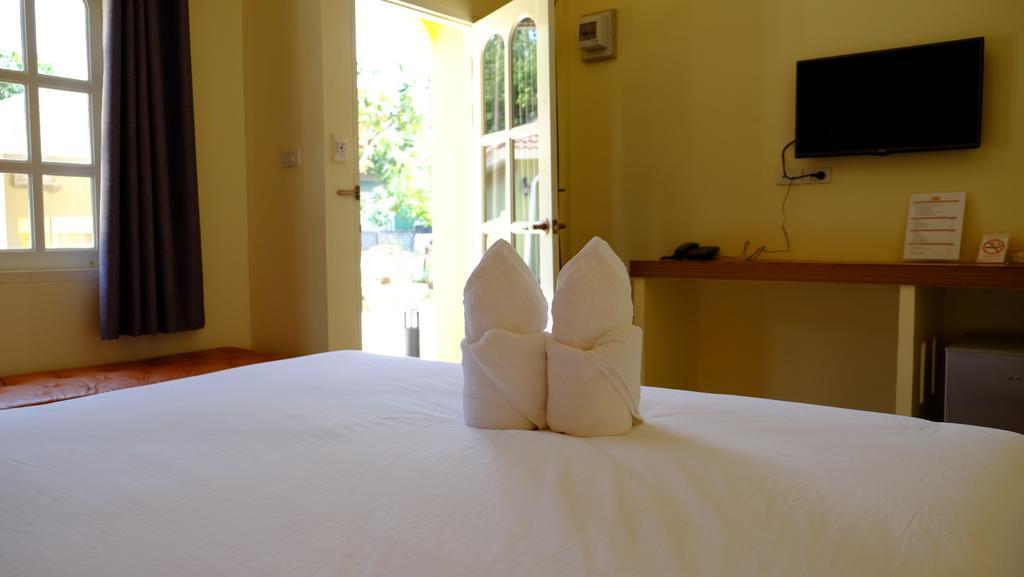 Wangpla Villa Resort Nakhon Sawan Rom bilde