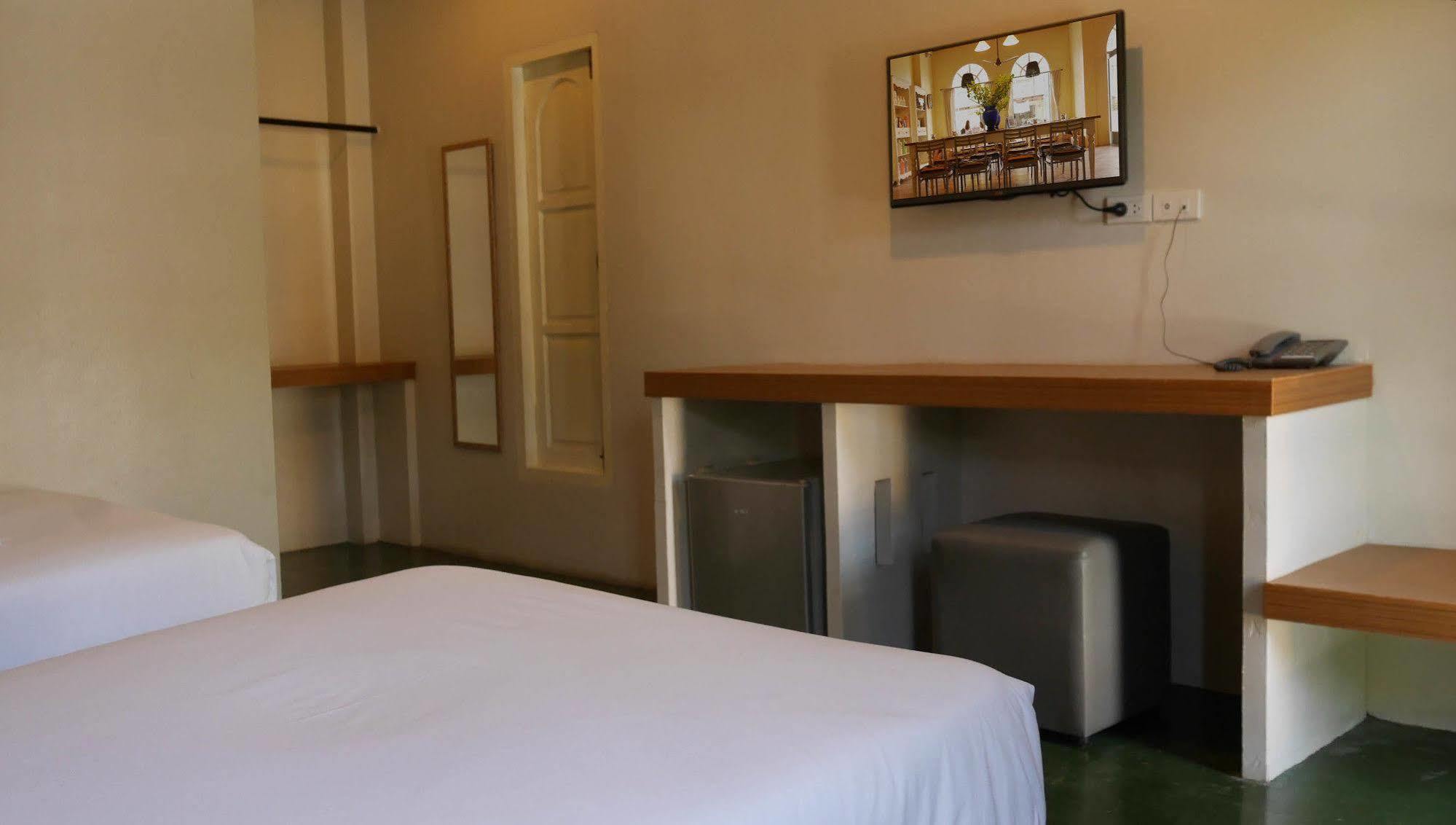 Wangpla Villa Resort Nakhon Sawan Eksteriør bilde